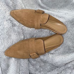 Brand new flat tan mule suede shoes
